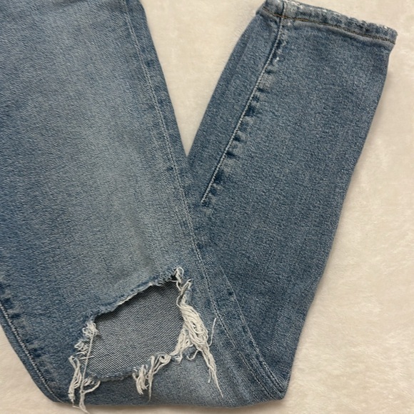 Women’s AGOLDE Sophie Jeans Mid Rise Light Wash Knee Rip‎ Skinny Fit Size 26 - Picture 2 of 10